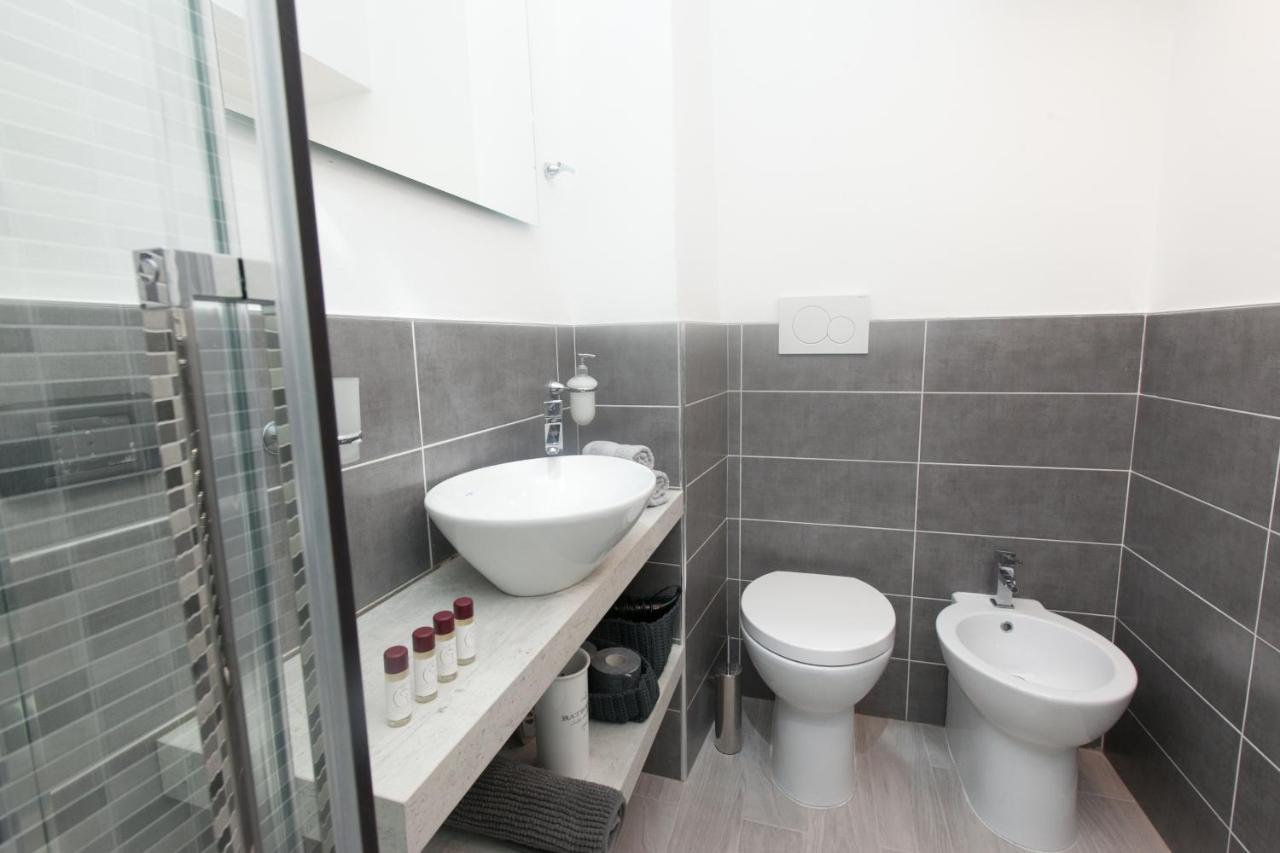 Amazing And New Penthouse In City Center Milan Extérieur photo